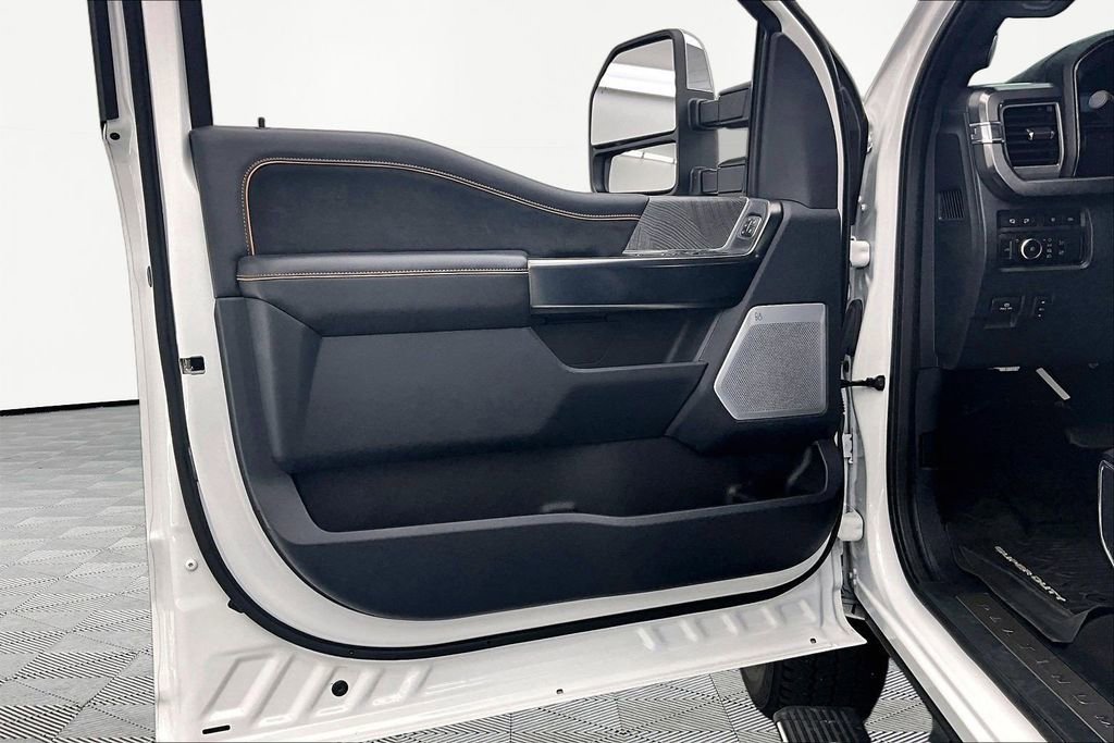 Certified 2024 Ford F250 Platinum AWD/4WD image 24