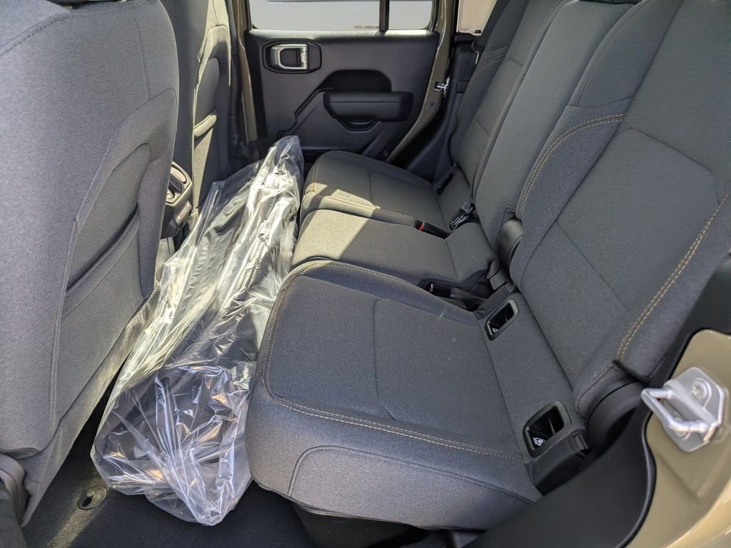 New 2026 Jeep Gladiator Sport image 8