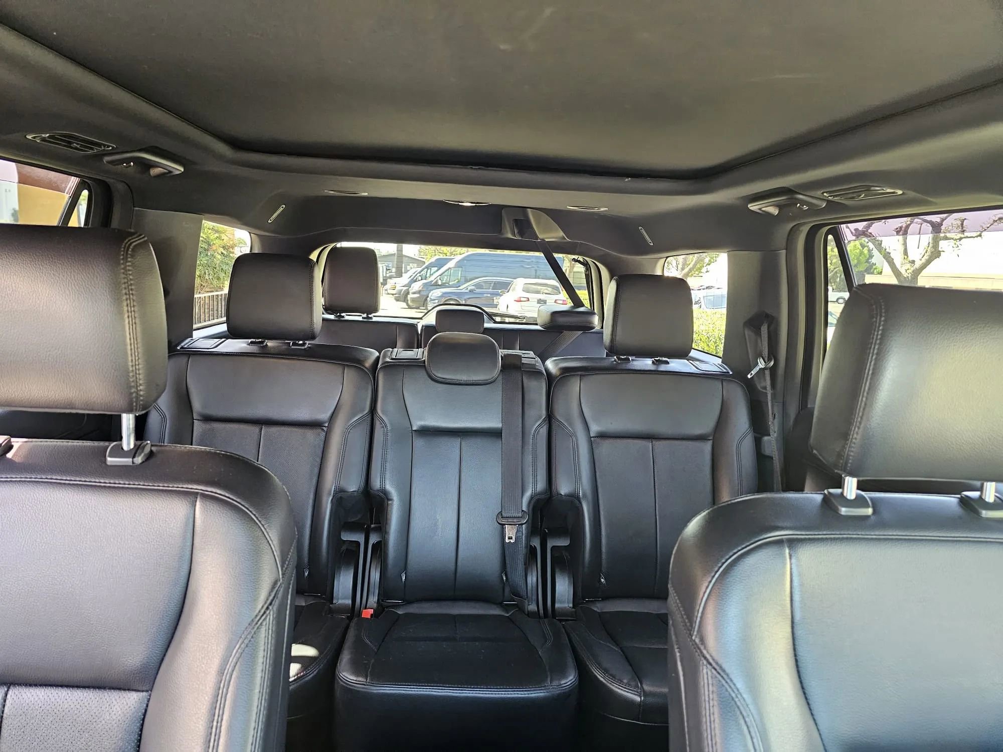 Used 2020 Ford Expedition XLT image 12