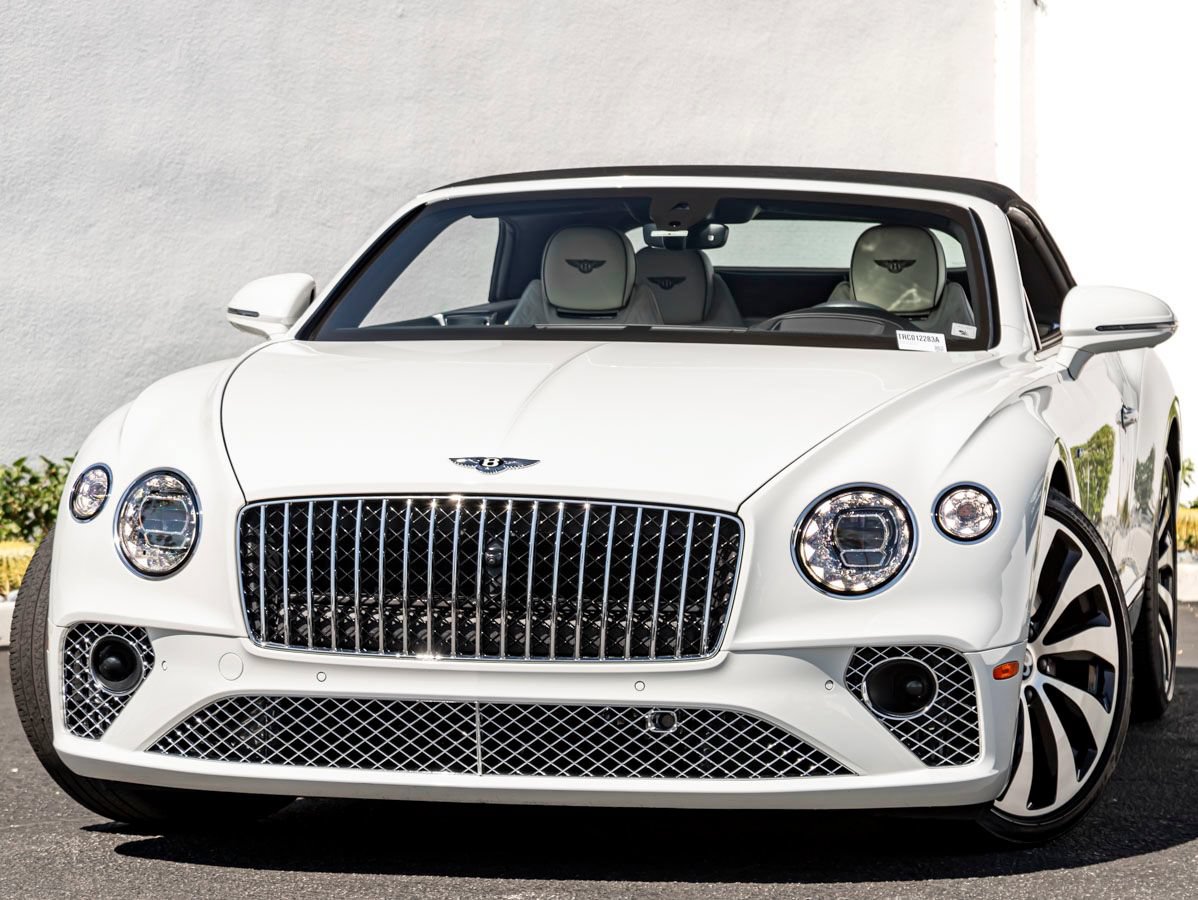 Used 2024 Bentley Continental GT Azure AWD/4WD image 8