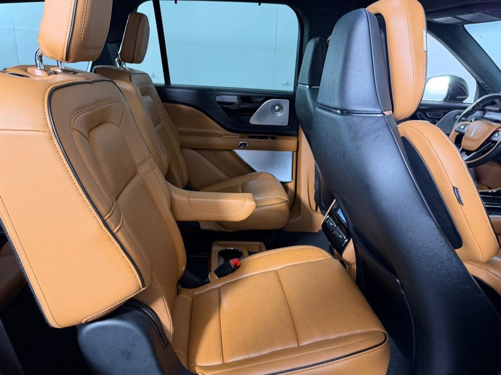 Used 2023 Lincoln Aviator Black Label image 33