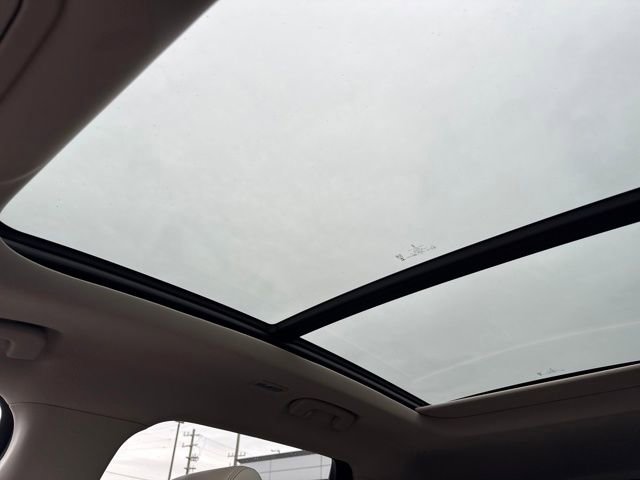 Certified 2024 Lincoln Nautilus Reserve w/ Equipment Group 202A image 25