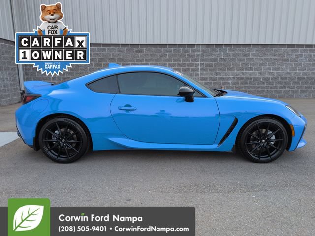 Used 2024 Toyota GR86 Premium RWD image 2