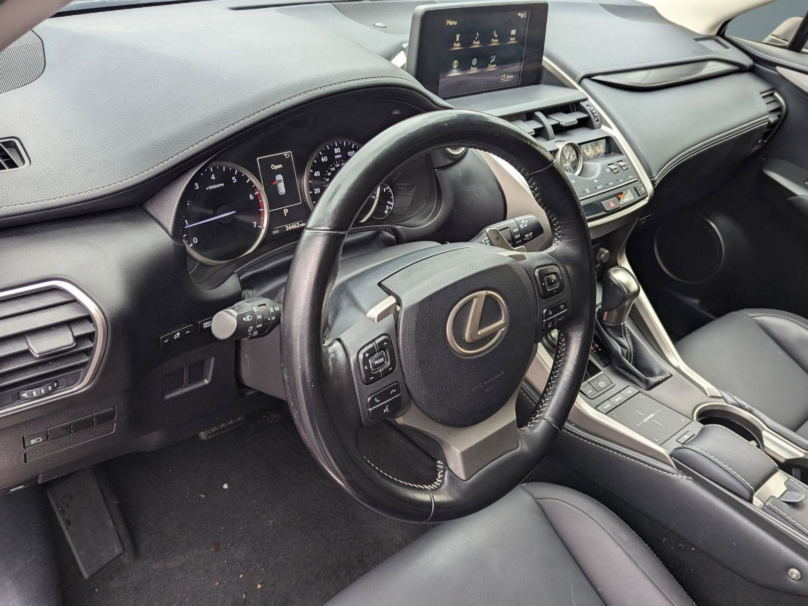 Used 2018 Lexus NX 300 FWD image 4