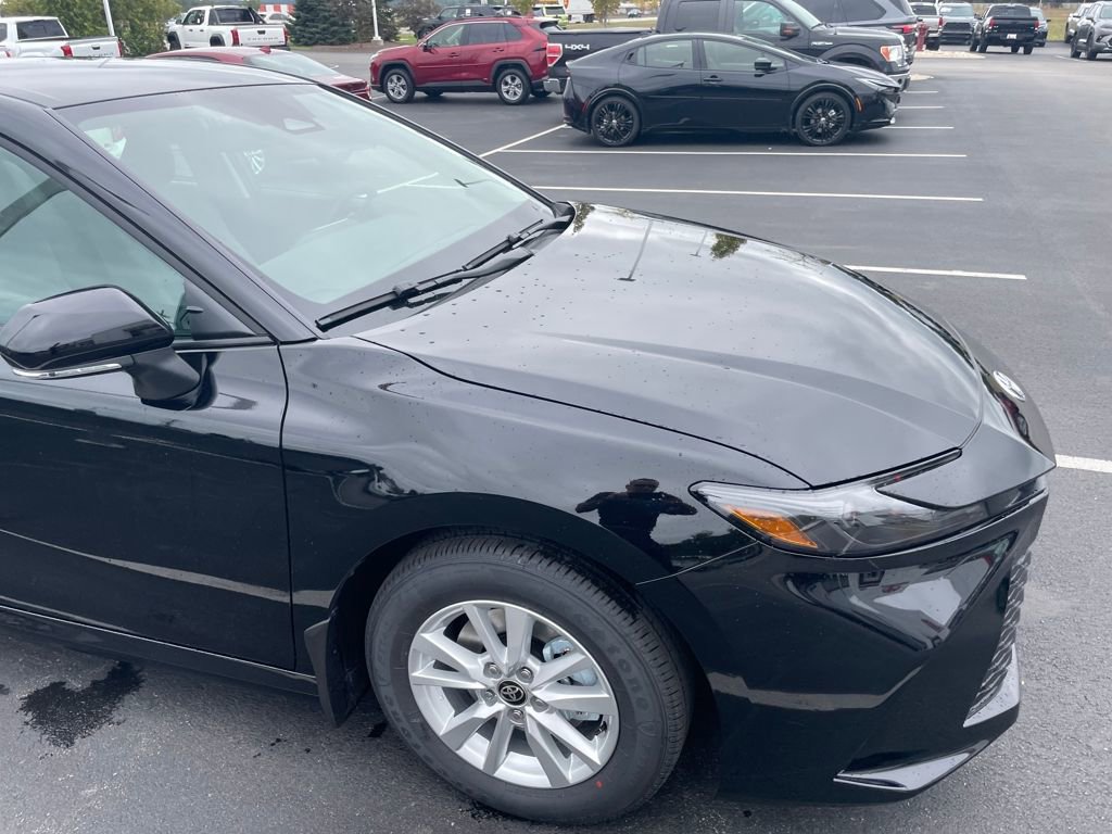New 2026 Toyota Camry LE image 12