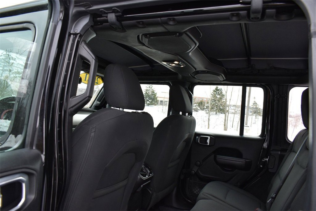 Used 2021 Jeep Wrangler Unlimited Sport image 28
