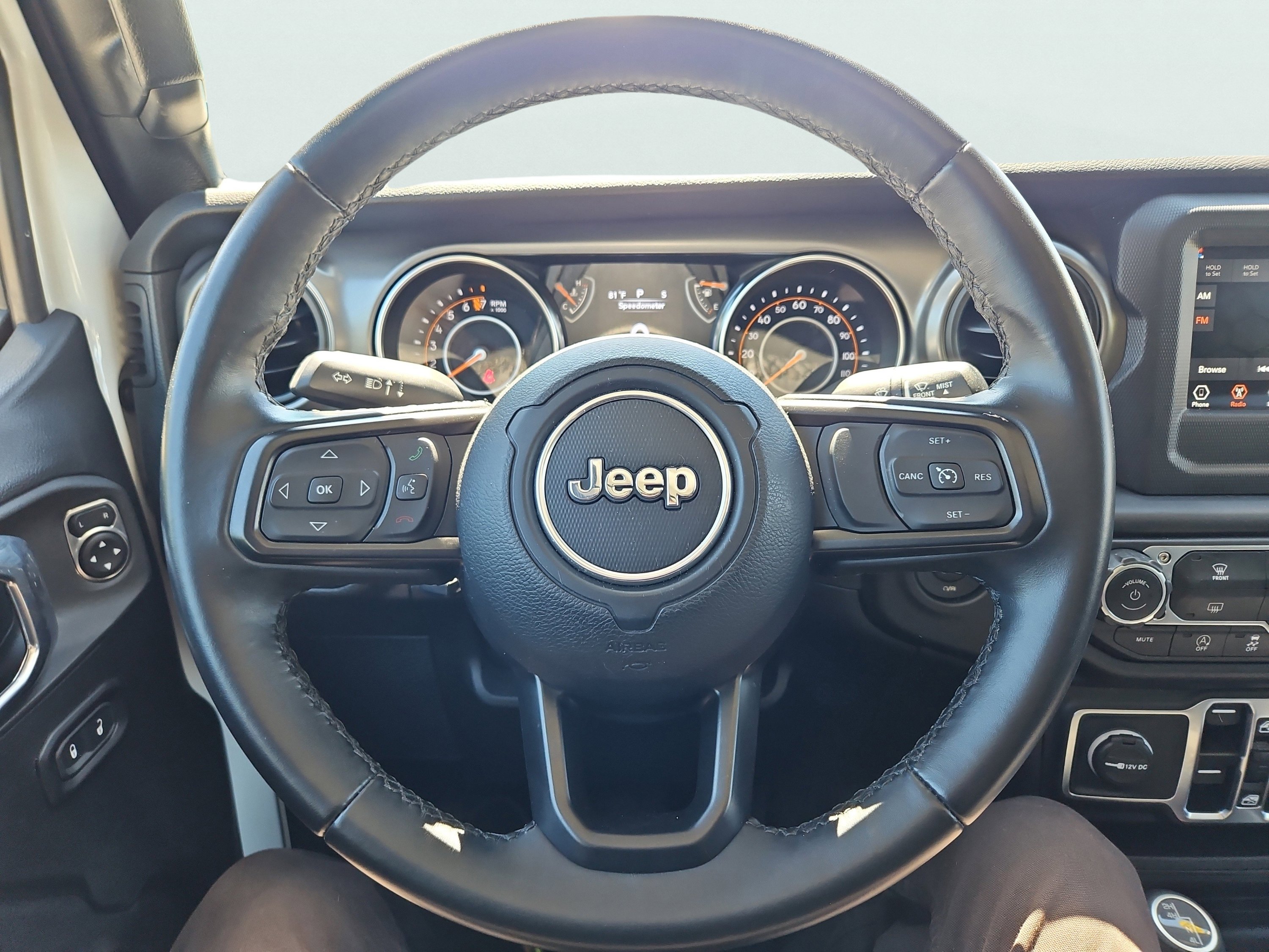 Used 2022 Jeep Gladiator Willys image 27