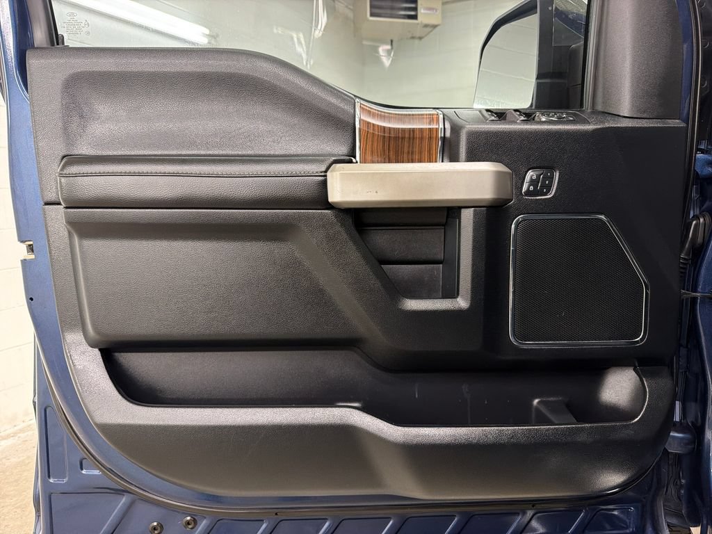 Used 2017 Ford F150 Lariat AWD/4WD image 14
