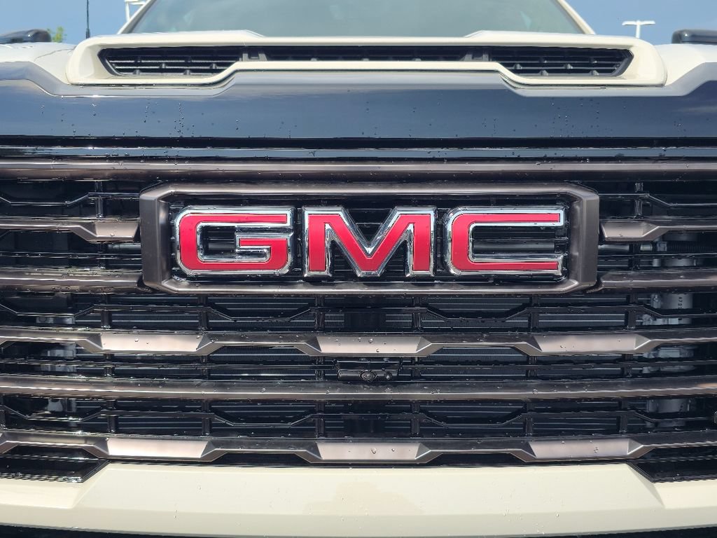 New 2026 GMC Sierra 2500 AT4X AWD/4WD image 32