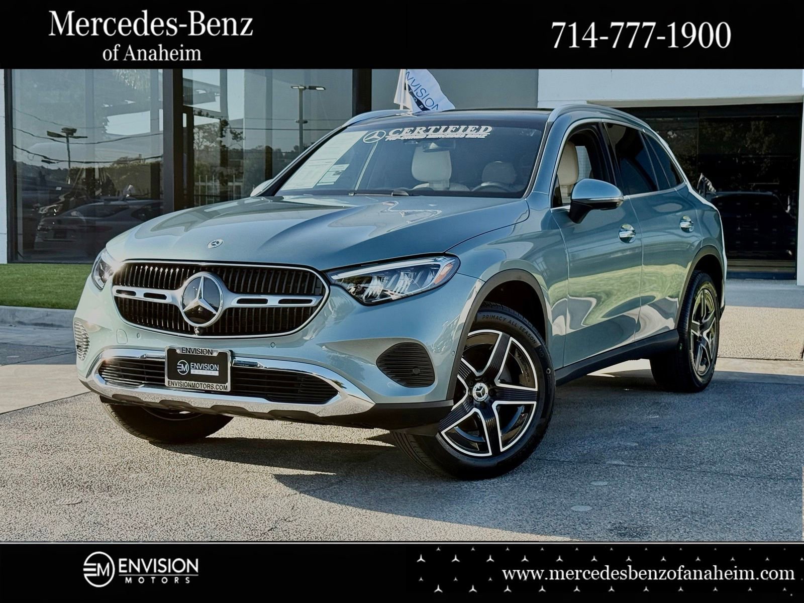 Used 2026 Mercedes-Benz GLC 300 image 1