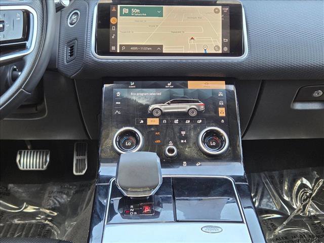 Used 2021 Land Rover Range Rover Velar R-Dynamic S image 17