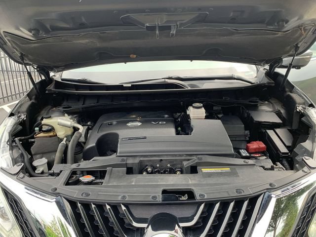 Used 2015 Nissan Murano Platinum w/ Platinum Technology Package AWD/4WD image 16