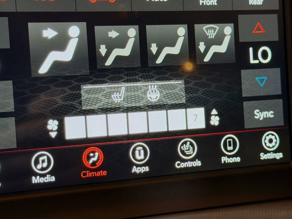 Used 2023 Dodge Challenger SXT w/ Blacktop Package image 23