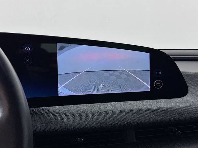 Used 2024 Lucid Air Pure image 23