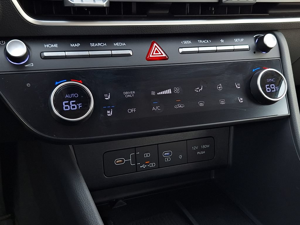 Certified 2025 Hyundai Sonata Limited FWD image 23
