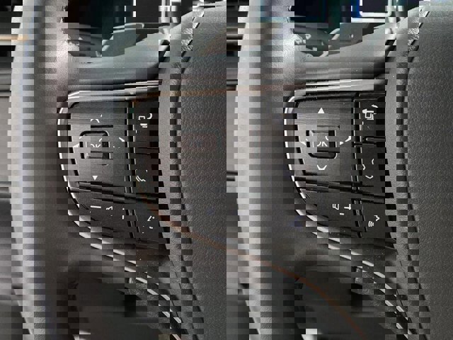 Certified 2023 Lexus ES 350 w/ Premium Package FWD image 32