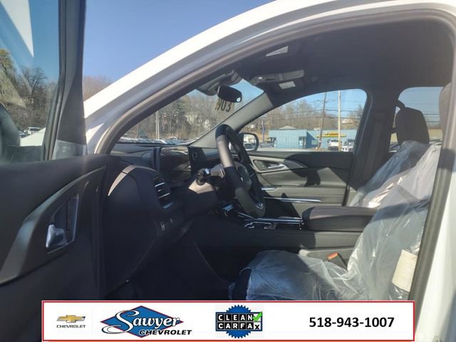 Used 2024 Chevrolet Traverse LT w/ LPO, Floor Liner Package image 10