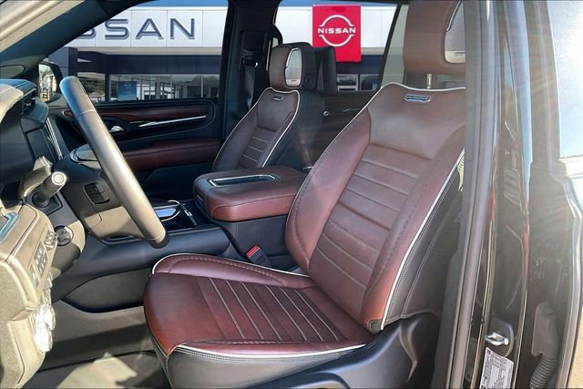 Used 2024 GMC Yukon XL Denali Ultimate image 18