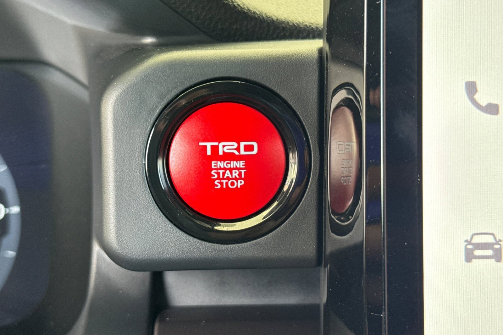 Certified 2026 Toyota Tacoma TRD Off-Road w/ TRD Off Road Premium Package AWD/4WD image 20