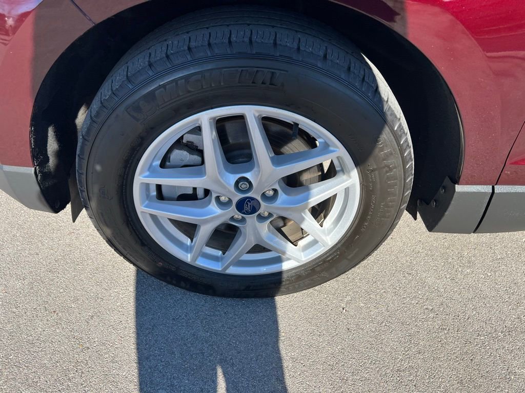 Used 2022 Ford Edge SEL w/ Convenience Package image 13