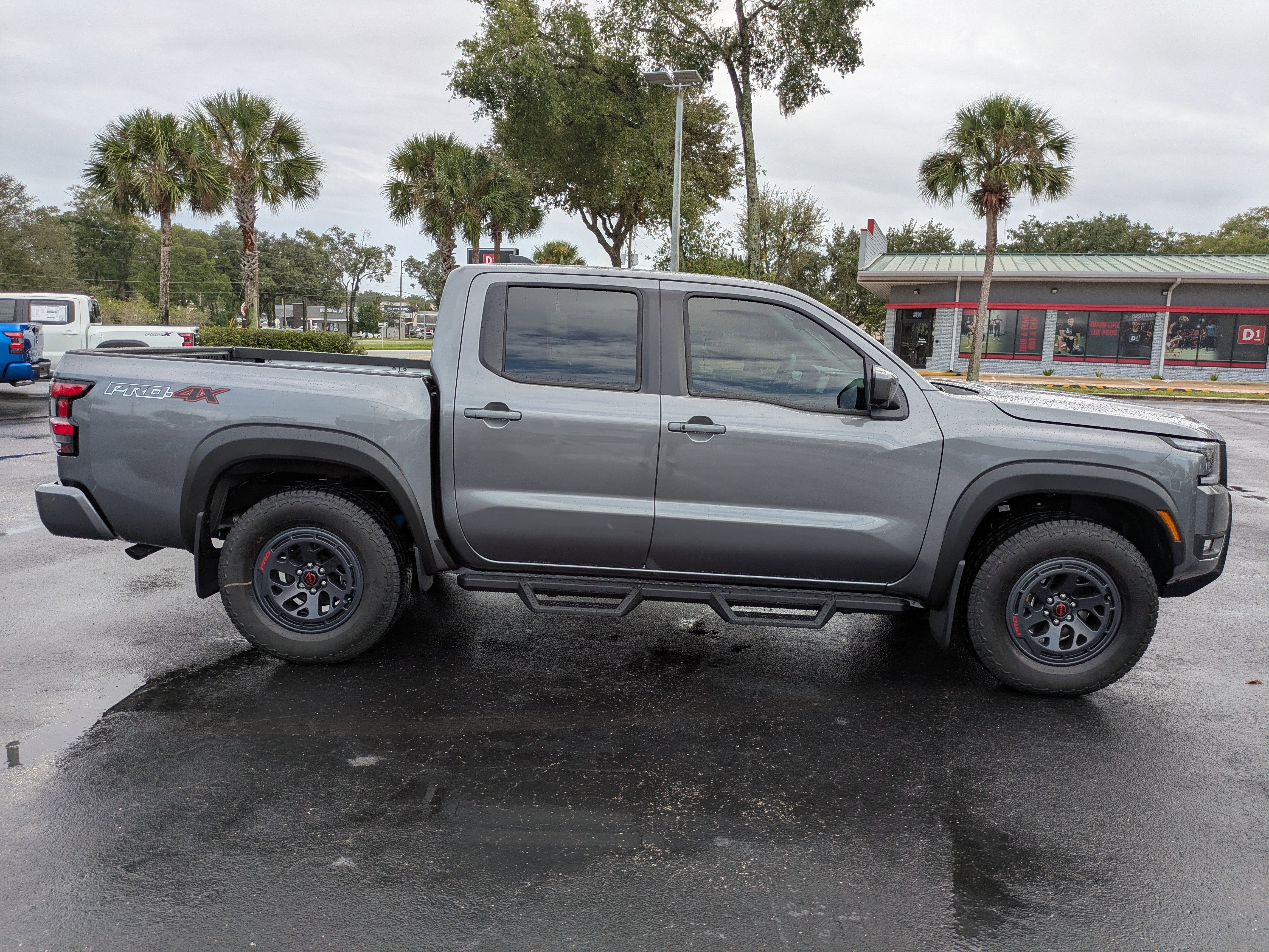 New 2026 Nissan Frontier PRO-4X image 3