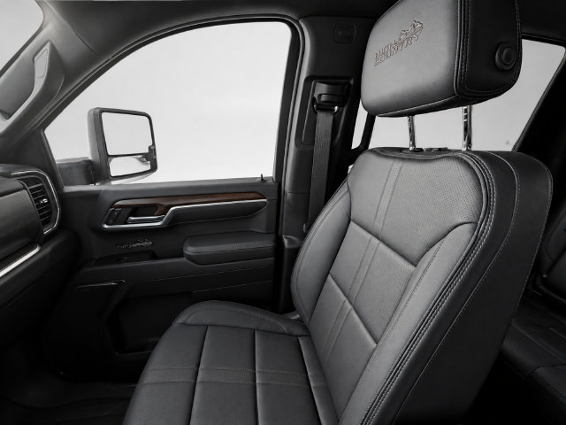 Used 2026 Chevrolet Silverado 1500 High Country w/ High Country Premium Package AWD/4WD image 15