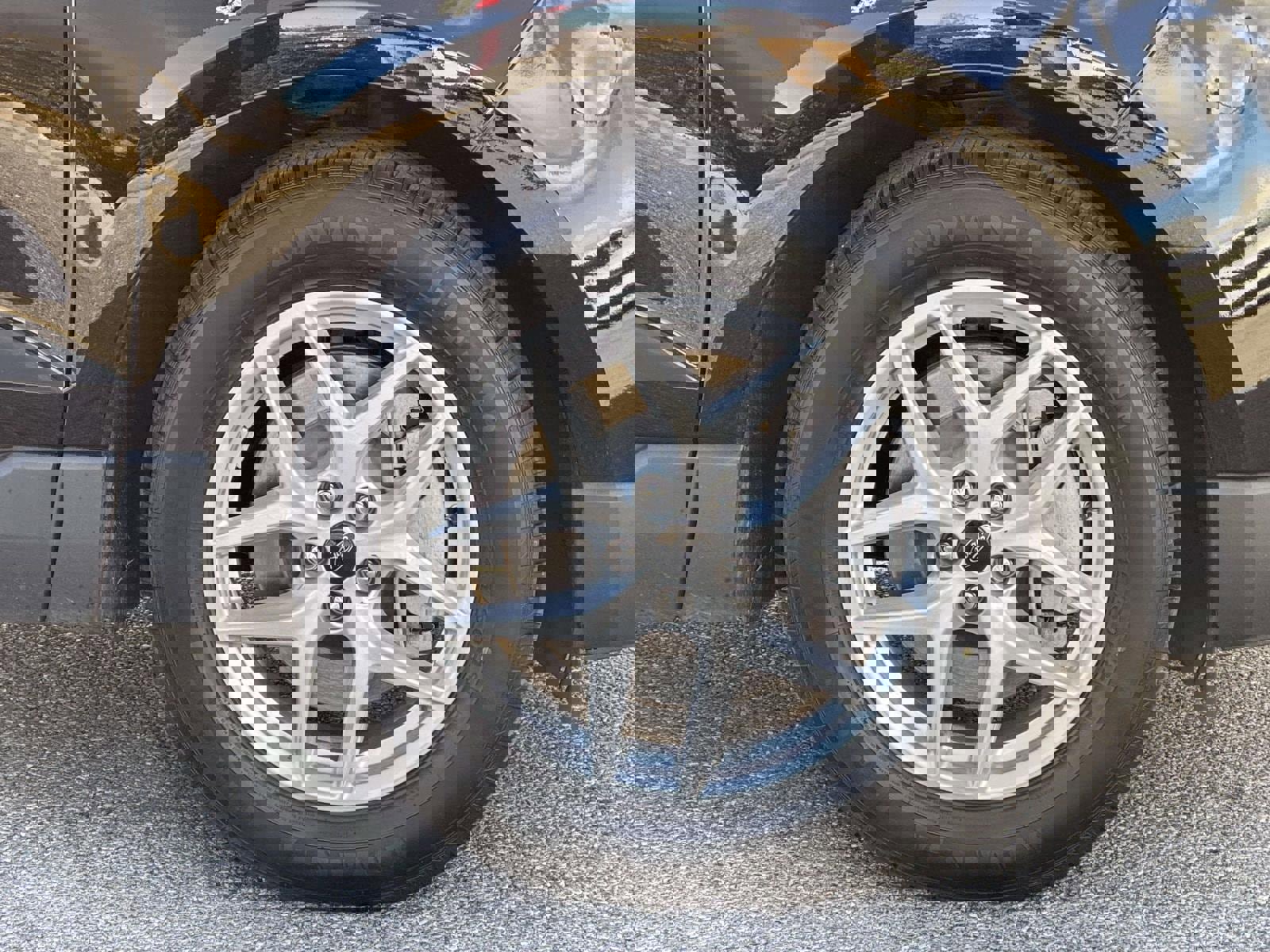 Used 2024 Ford Edge SEL image 7