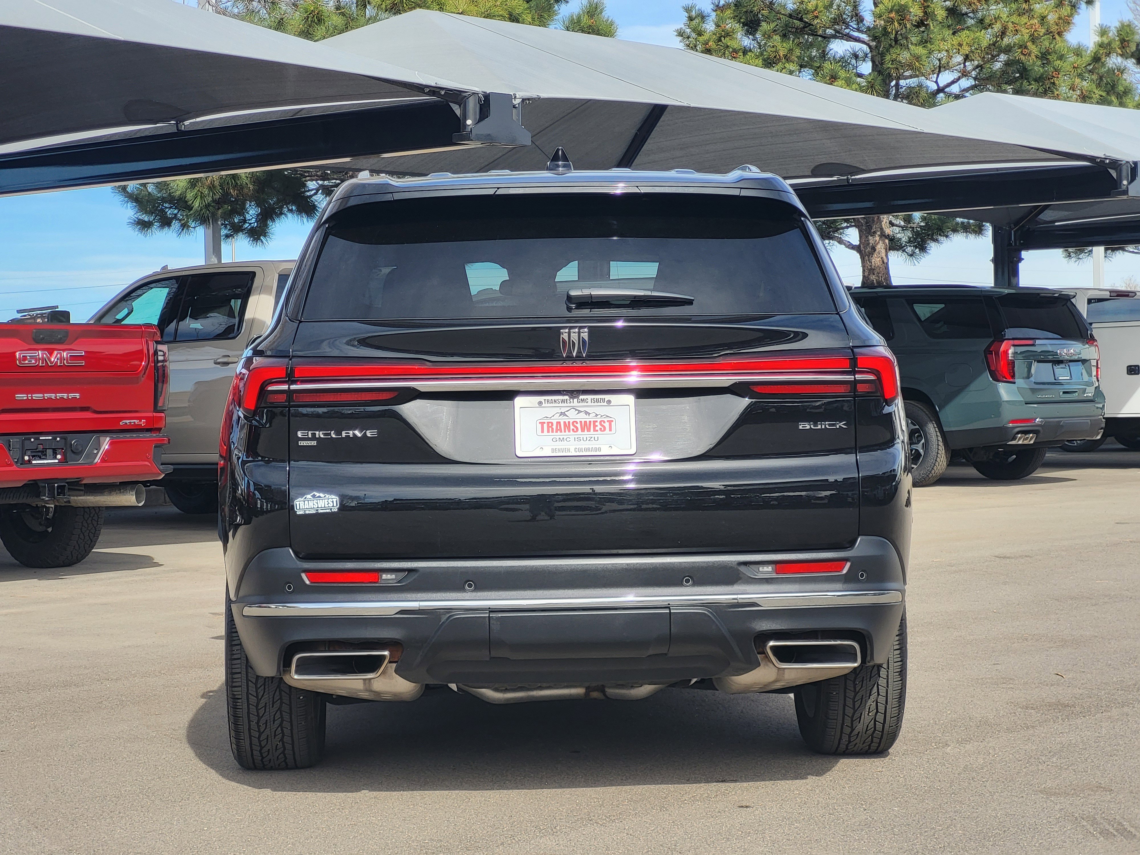 Used 2025 Buick Enclave Preferred image 6