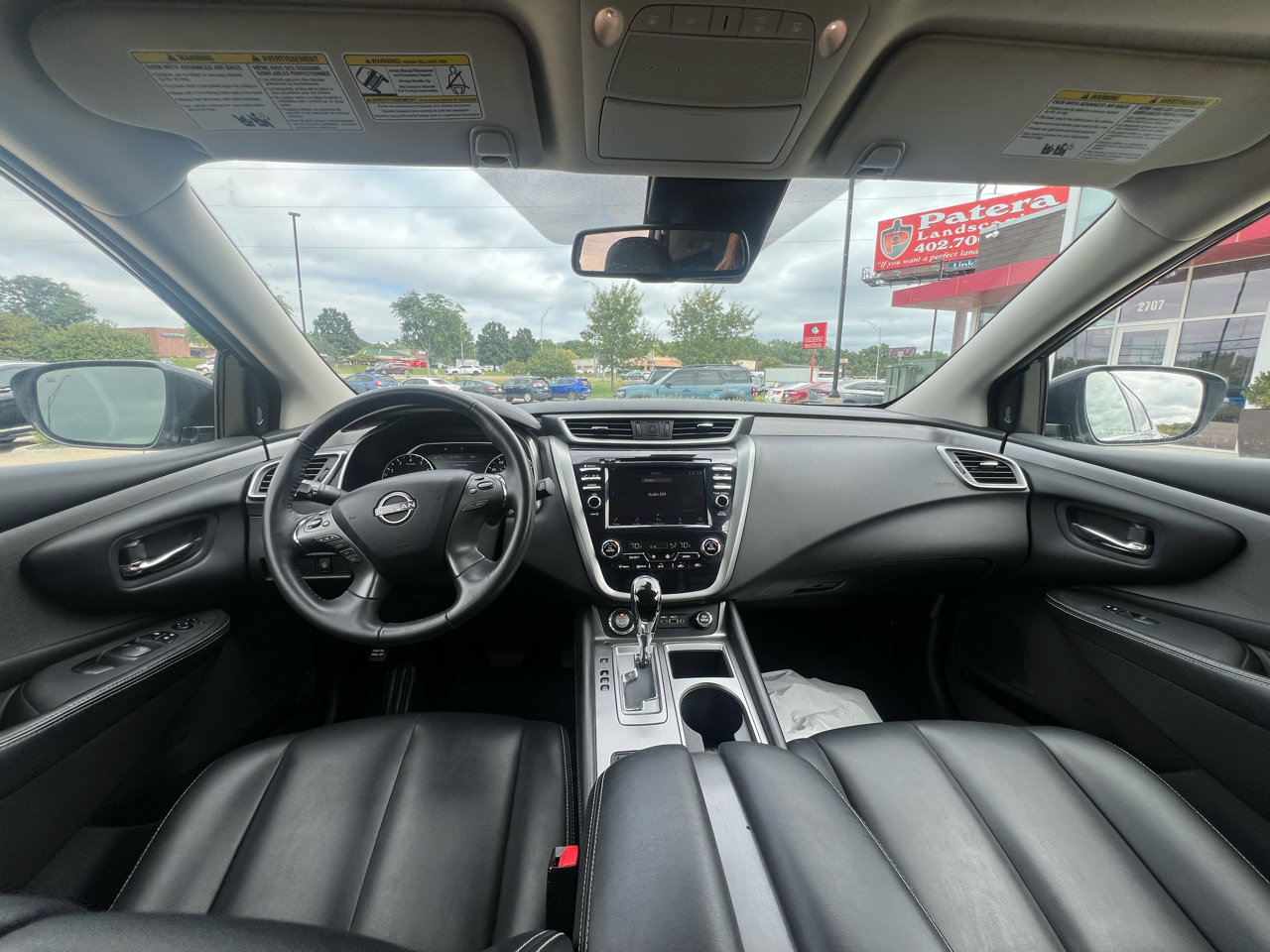 Used 2023 Nissan Murano SV image 12