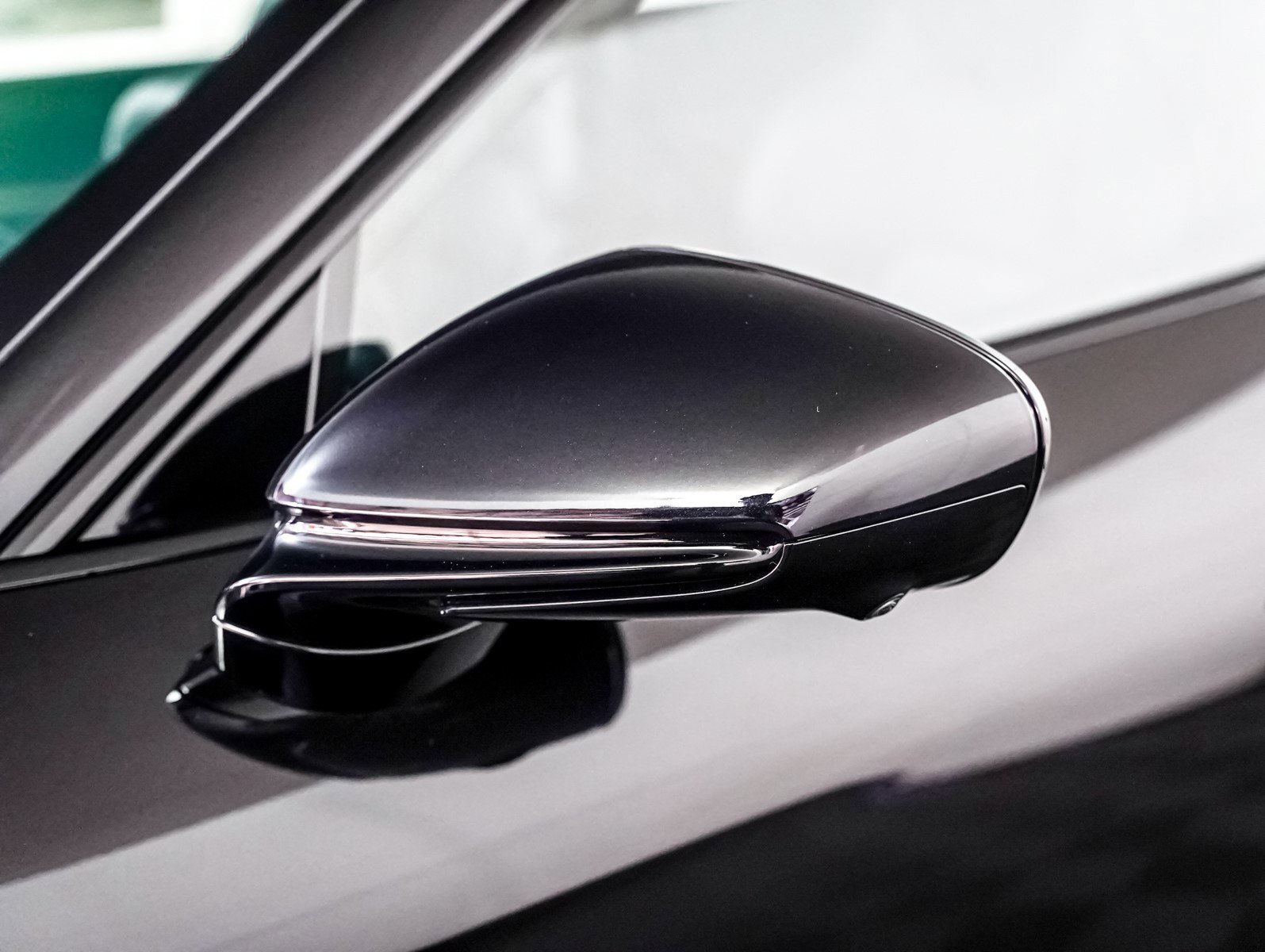 New 2026 Porsche Taycan Turbo S image 28