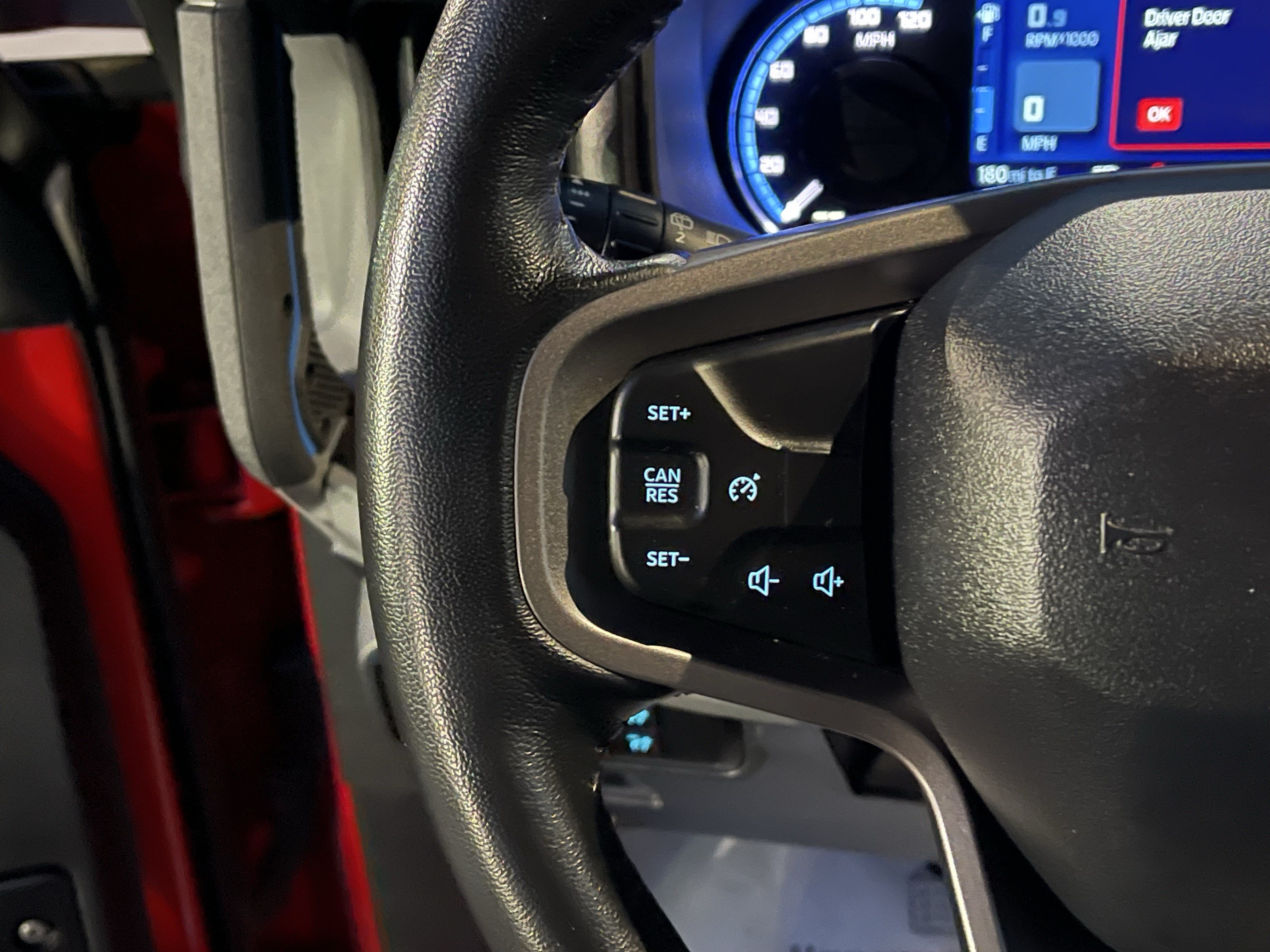 Used 2022 Ford Bronco Black Diamond AWD/4WD image 17