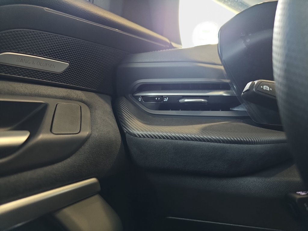 New 2026 Audi SQ5 Prestige AWD/4WD image 23