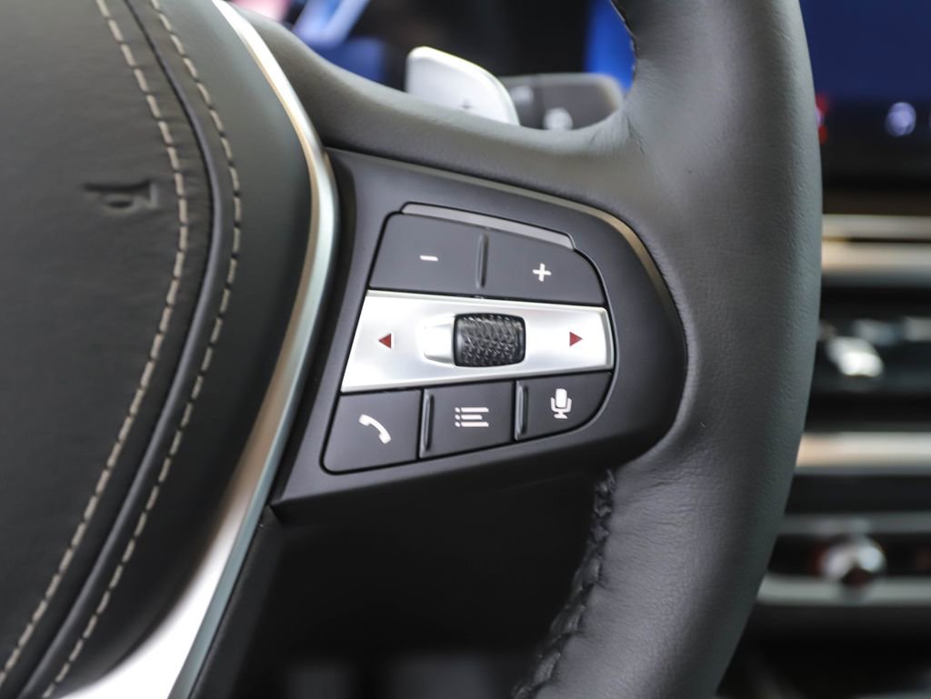 Used 2026 BMW X5 xDrive40i image 13