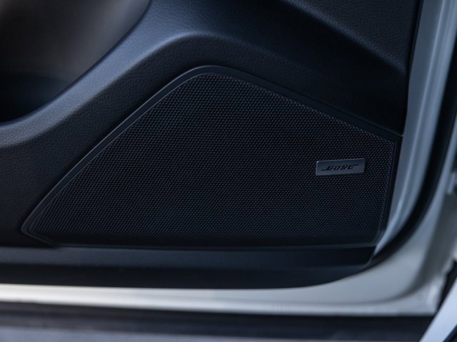 Certified 2023 Porsche Cayenne Platinum Edition w/ Premium Package Plus image 44