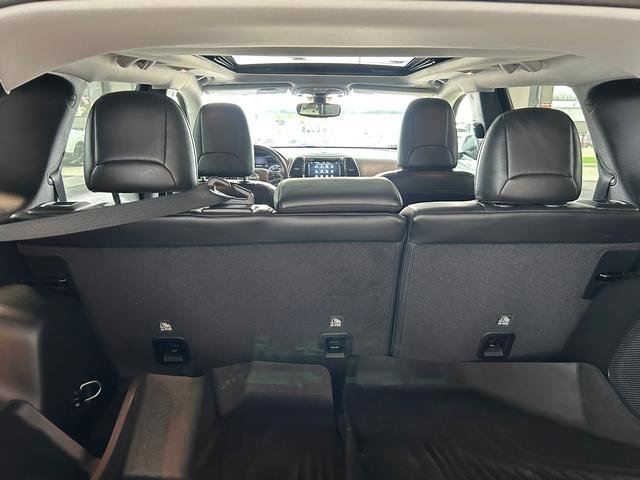 Used 2020 Jeep Cherokee Limited AWD/4WD image 25