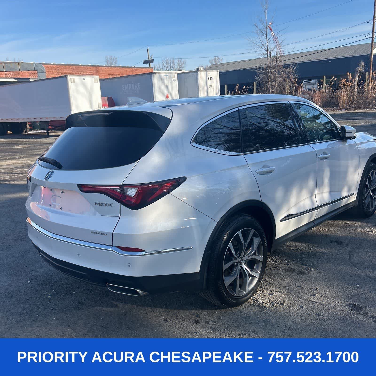 Used 2023 Acura MDX SH-AWD w/ Technology Package image 5