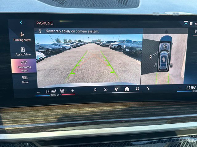 Used 2024 BMW X7 xDrive40i AWD/4WD image 27