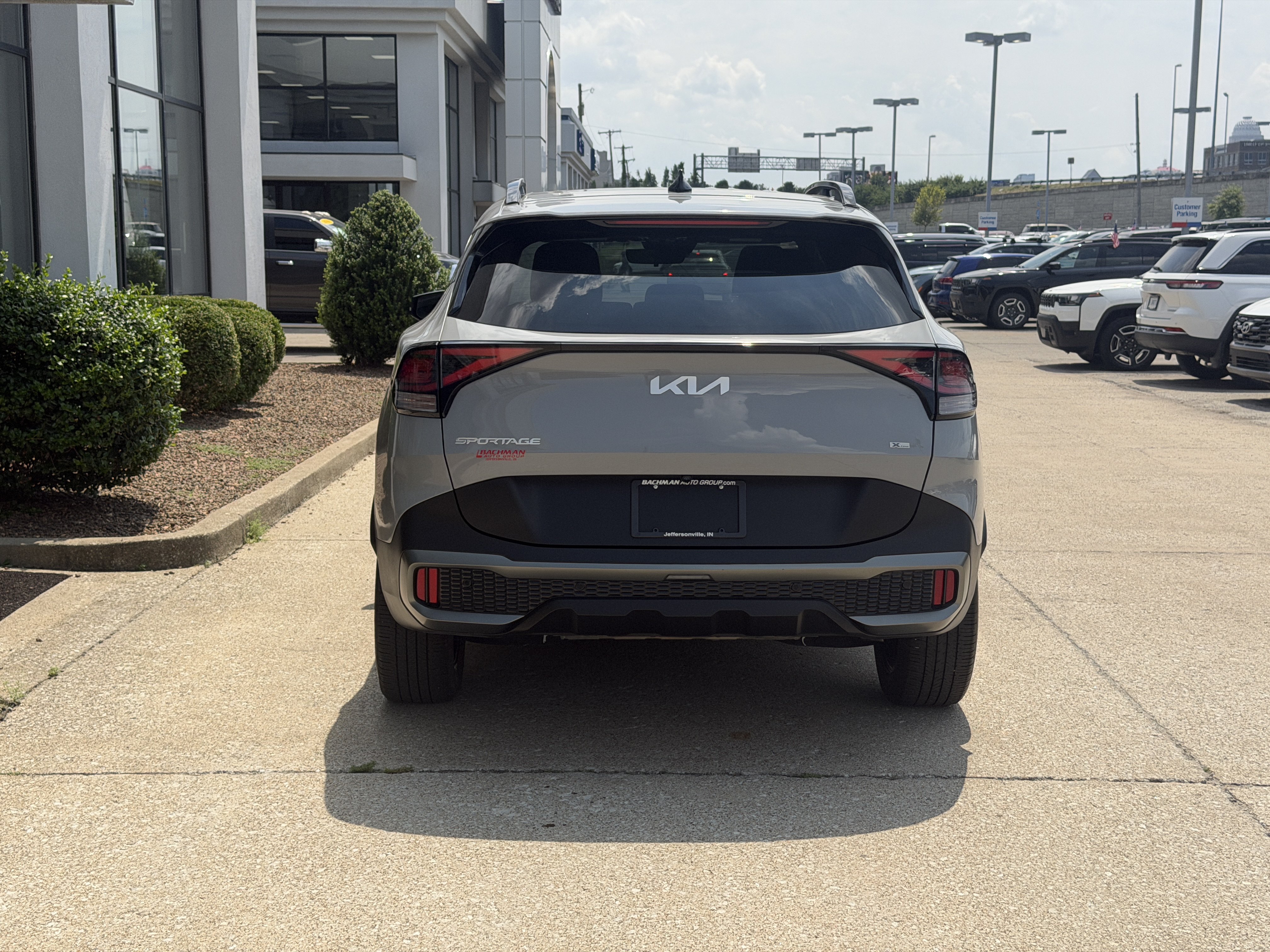 Used 2023 Kia Sportage X-Line w/ X-Line Premium Package AWD/4WD image 6
