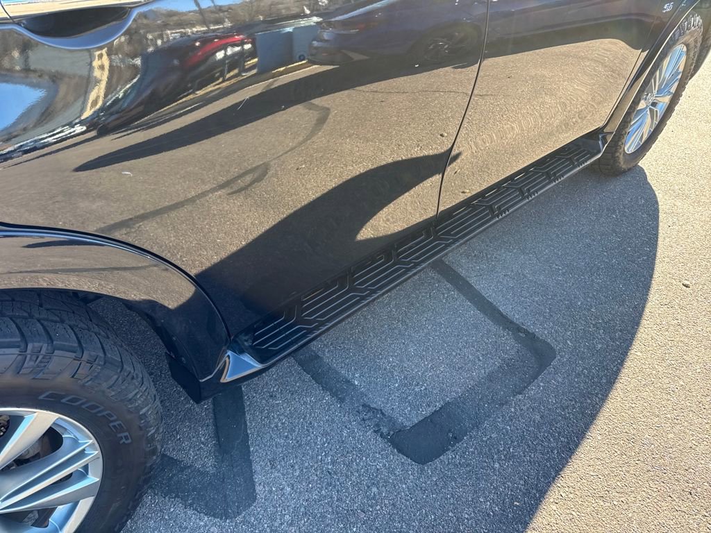 Used 2019 INFINITI QX80 Luxe image 12