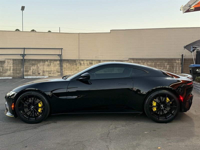 Used 2020 Aston Martin V8 Vantage Coupe RWD image 8