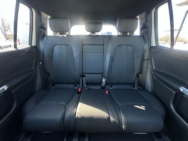 New 2026 Mercedes-Benz GLB 250 4MATIC image 15