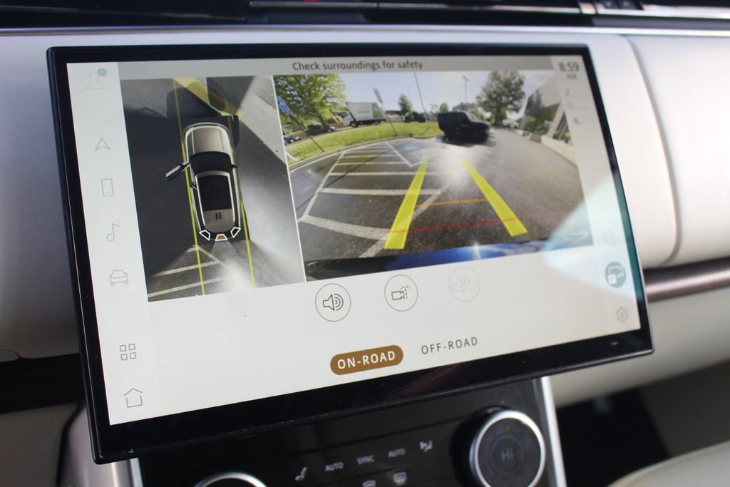 Used 2023 Land Rover Range Rover SE AWD/4WD image 21