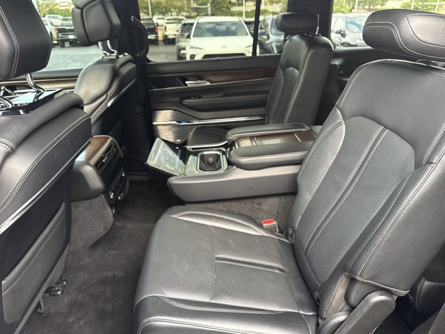 Used 2022 Jeep Grand Wagoneer Series I AWD/4WD image 6