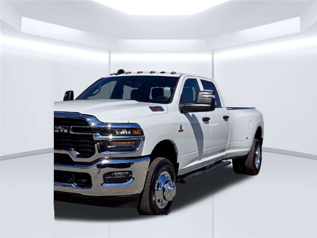 New 2026 RAM 3500 Tradesman AWD/4WD image 42