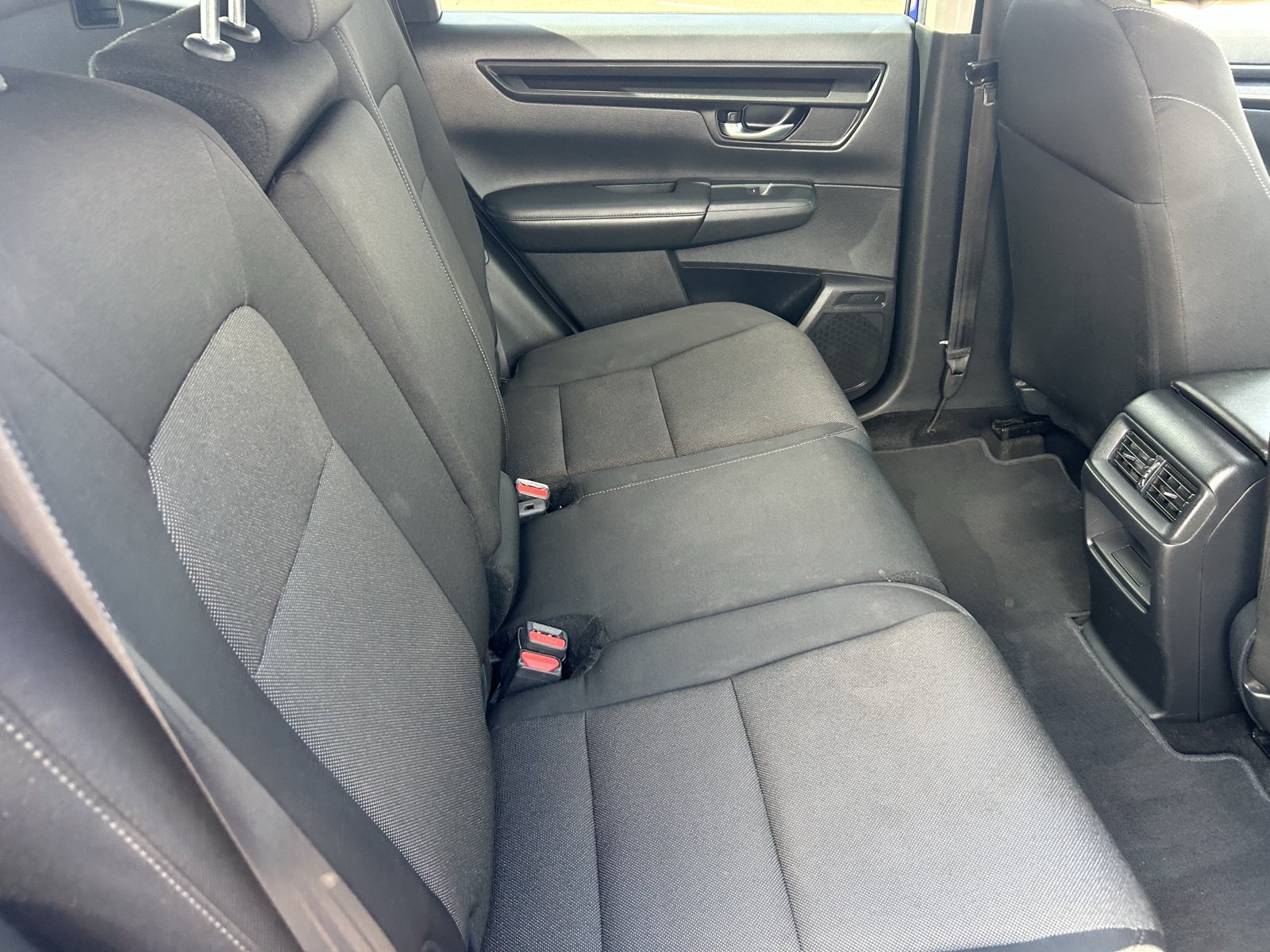 Used 2025 Honda CR-V LX image 14
