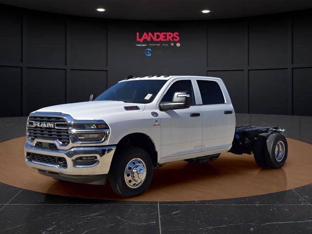 New 2026 RAM 3500 Tradesman w/ Chrome Appearance Group