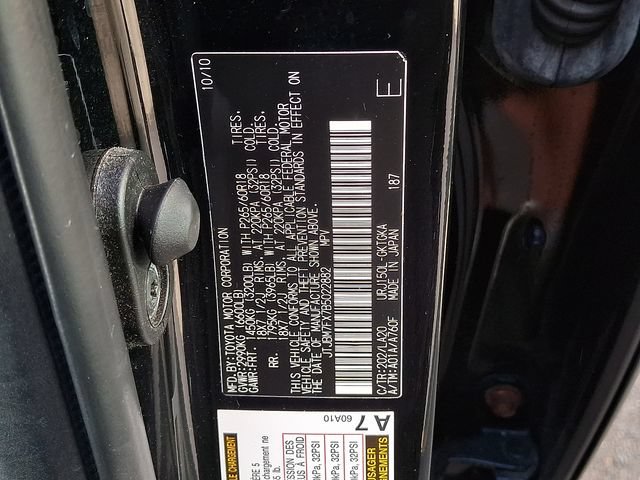 Used 2011 Lexus GX 460 w/ Comfort Plus Pkg AWD/4WD image 26