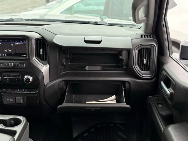 Used 2021 GMC Sierra 2500 4x4 Crew Cab w/ Gooseneck/5TH Wheel Package image 23