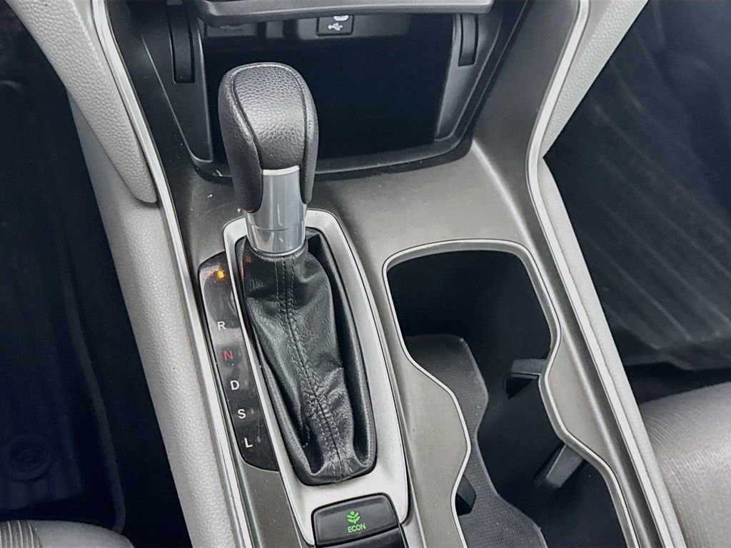 Used 2020 Honda Accord LX image 17