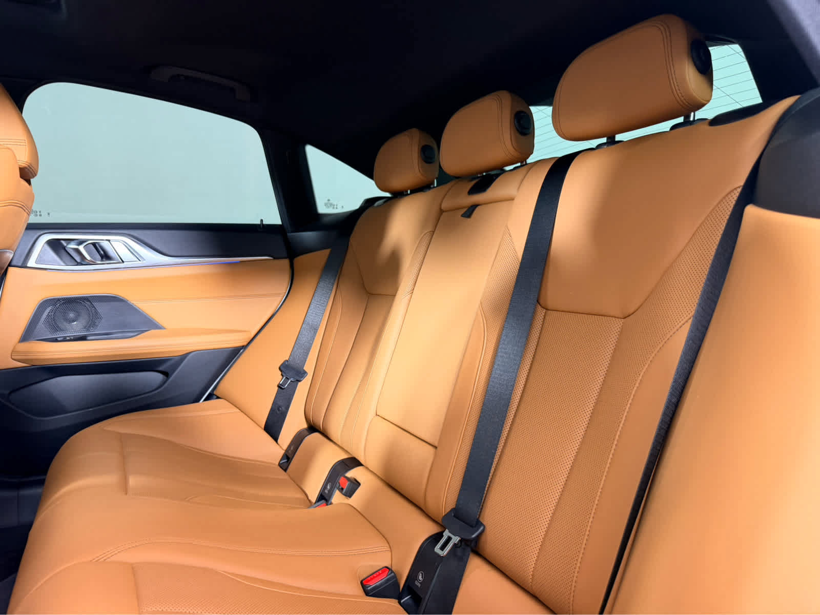 Used 2023 BMW i4 eDrive40 w/ Premium Package RWD image 16